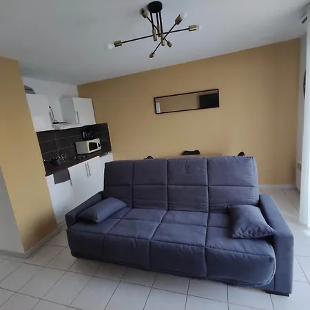 Proche 아파트 아그